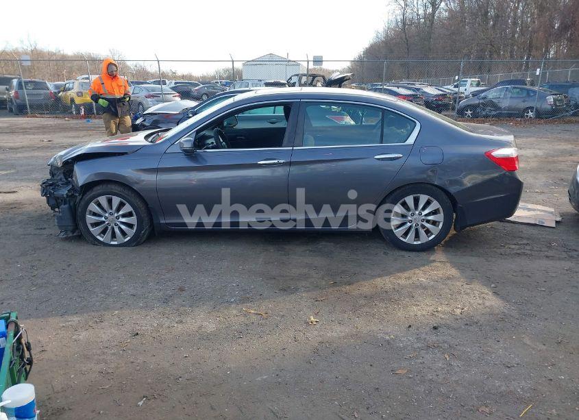 Photo 14 of 2013 Honda Accord EX (VIN 1HGCR2F77DA186284)