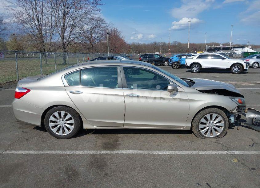 Photo 13 of 2013 Honda Accord EX (VIN 1HGCR2F77DA203049)