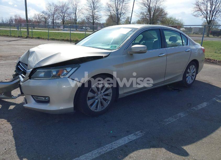 Photo 2 of 2013 Honda Accord EX (VIN 1HGCR2F77DA203049)
