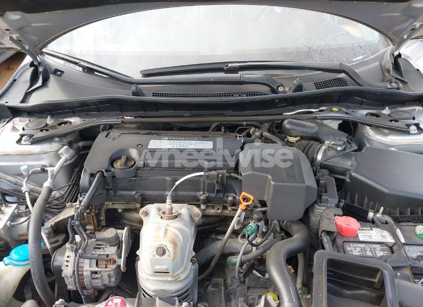 Photo 10 of 2013 Honda Accord EX (VIN 1HGCR2F77DA218876)
