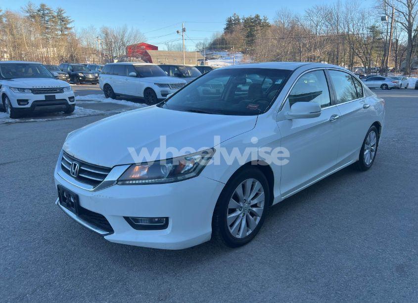 Photo 2 of 2013 Honda Accord EX (VIN 1HGCR2F77DA232356)