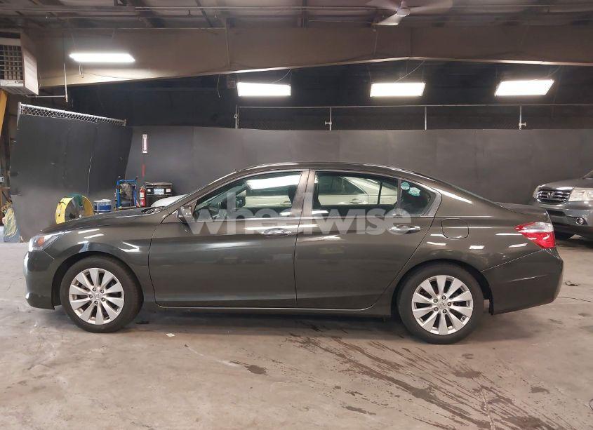 Photo 14 of 2013 Honda Accord EX (VIN 1HGCR2F77DA255037)