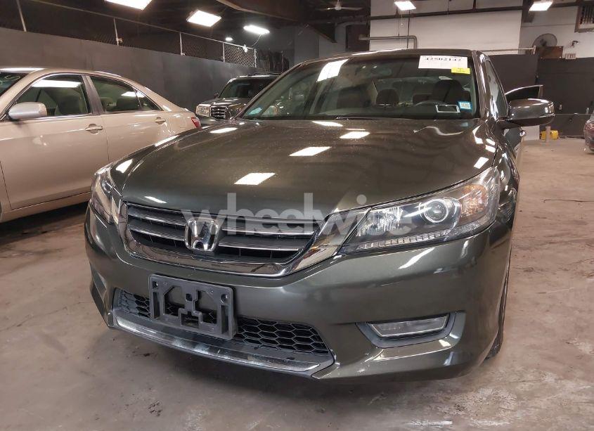 Photo 6 of 2013 Honda Accord EX (VIN 1HGCR2F77DA255037)