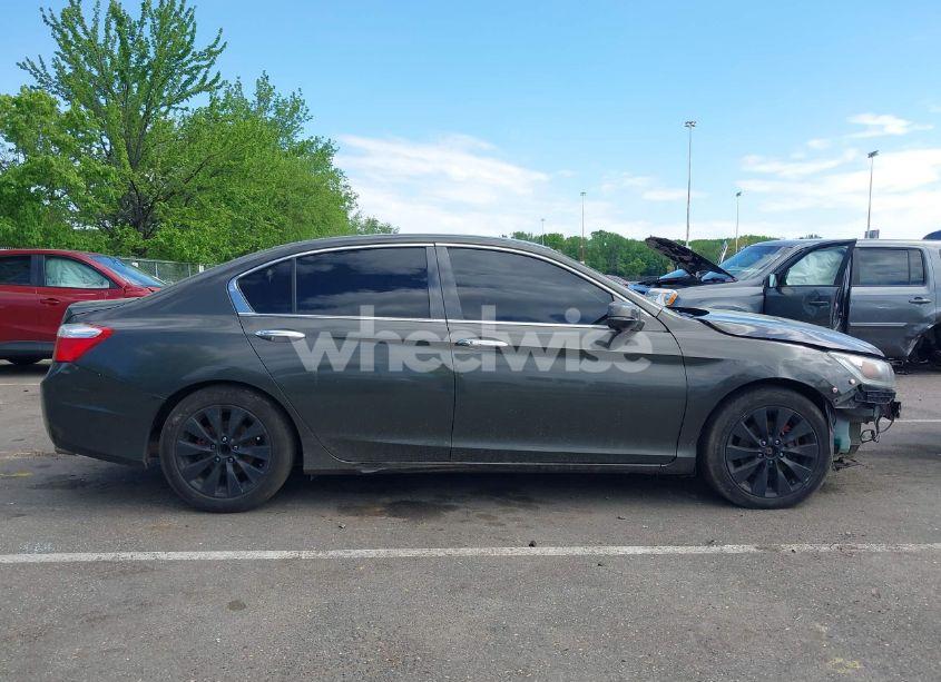Photo 13 of 2014 Honda Accord EX (VIN 1HGCR2F77EA004889)