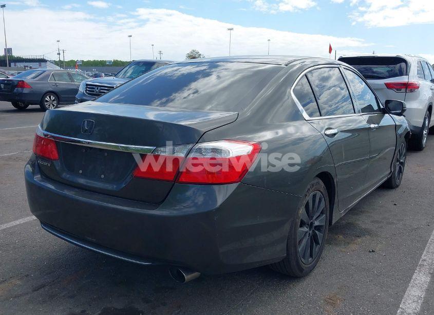 Photo 4 of 2014 Honda Accord EX (VIN 1HGCR2F77EA004889)