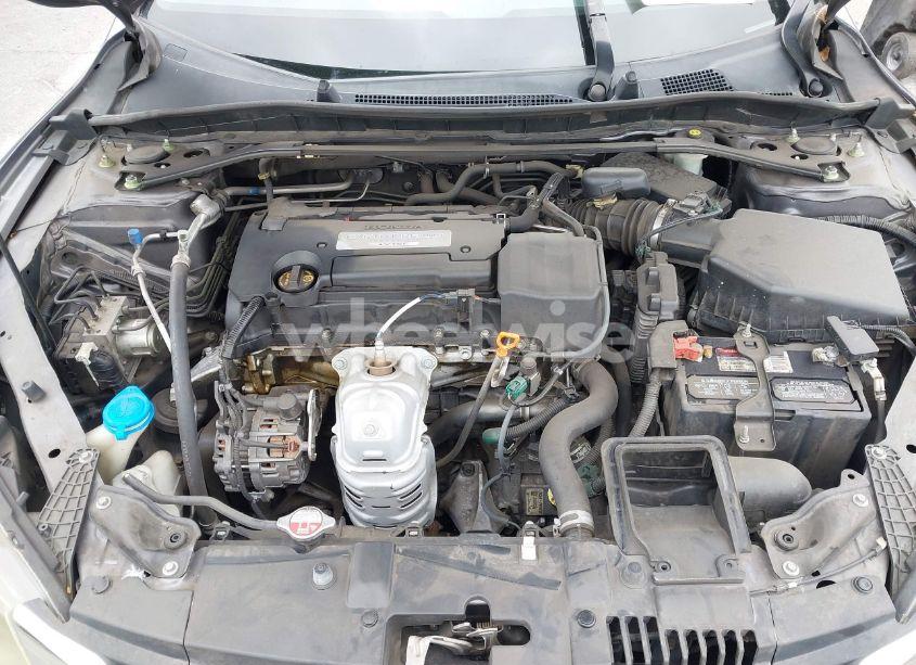 Photo 10 of 2014 Honda Accord EX (VIN 1HGCR2F77EA045684)