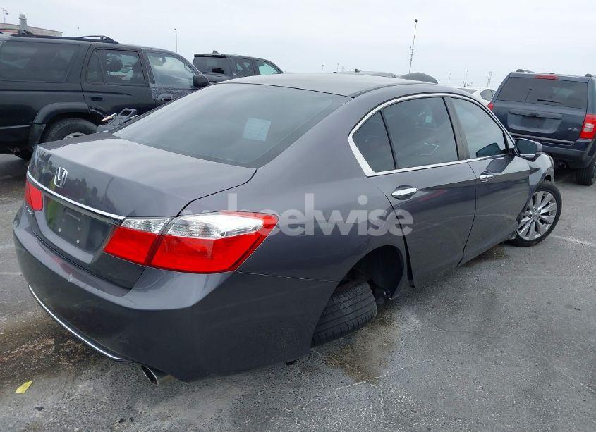Photo 4 of 2014 Honda Accord EX (VIN 1HGCR2F77EA045684)