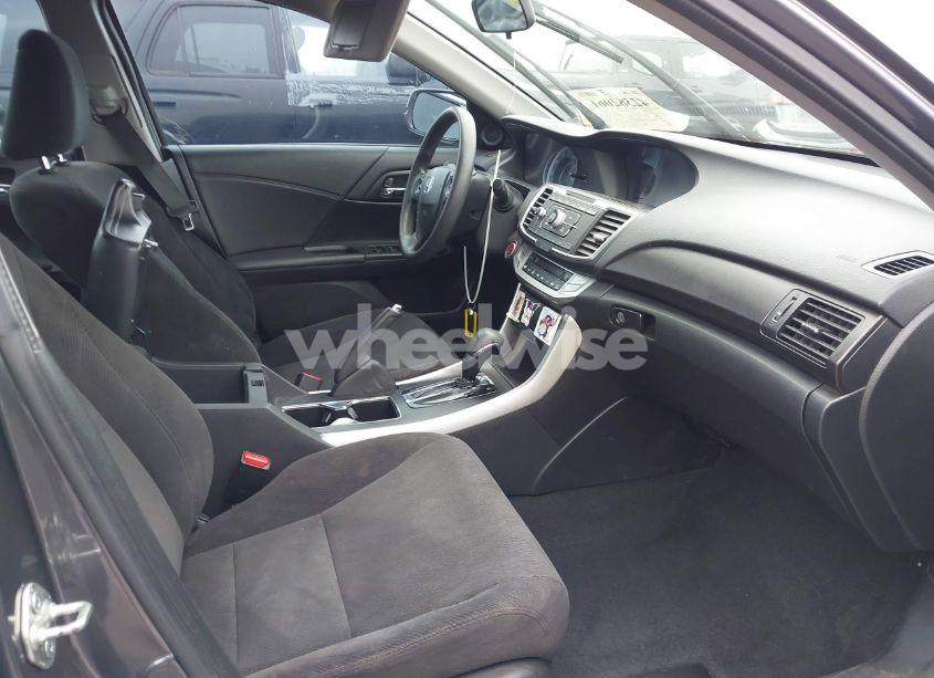 Photo 5 of 2014 Honda Accord EX (VIN 1HGCR2F77EA045684)