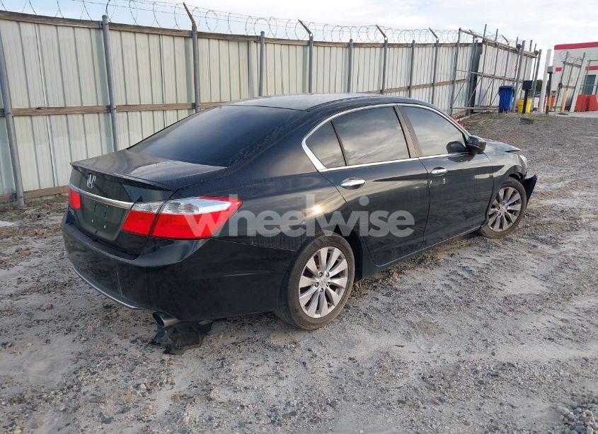 Photo 4 of 2014 Honda Accord EX (VIN 1HGCR2F77EA047676)