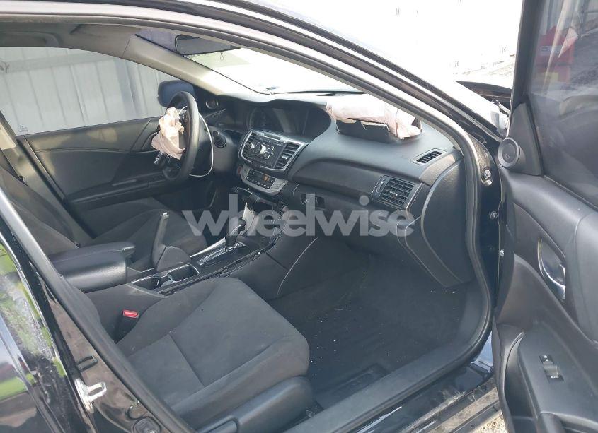 Photo 5 of 2014 Honda Accord EX (VIN 1HGCR2F77EA047676)