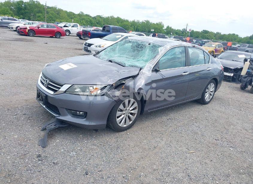 Photo 2 of 2014 Honda Accord EX (VIN 1HGCR2F77EA085263)