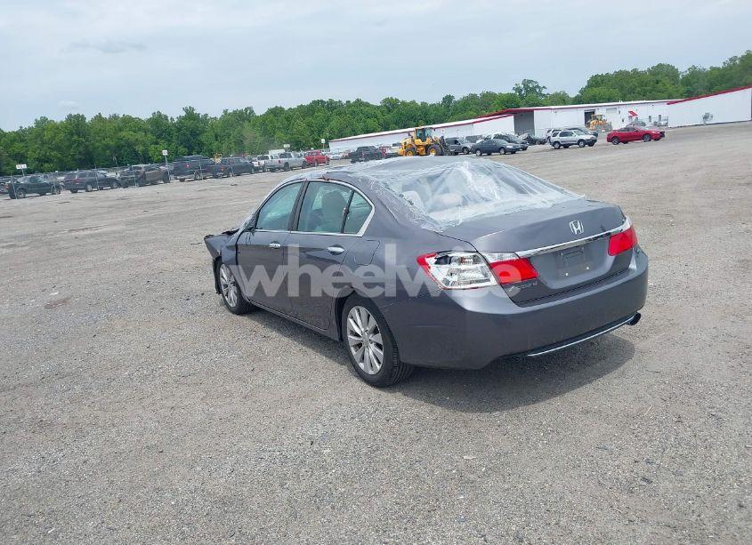 Photo 3 of 2014 Honda Accord EX (VIN 1HGCR2F77EA085263)