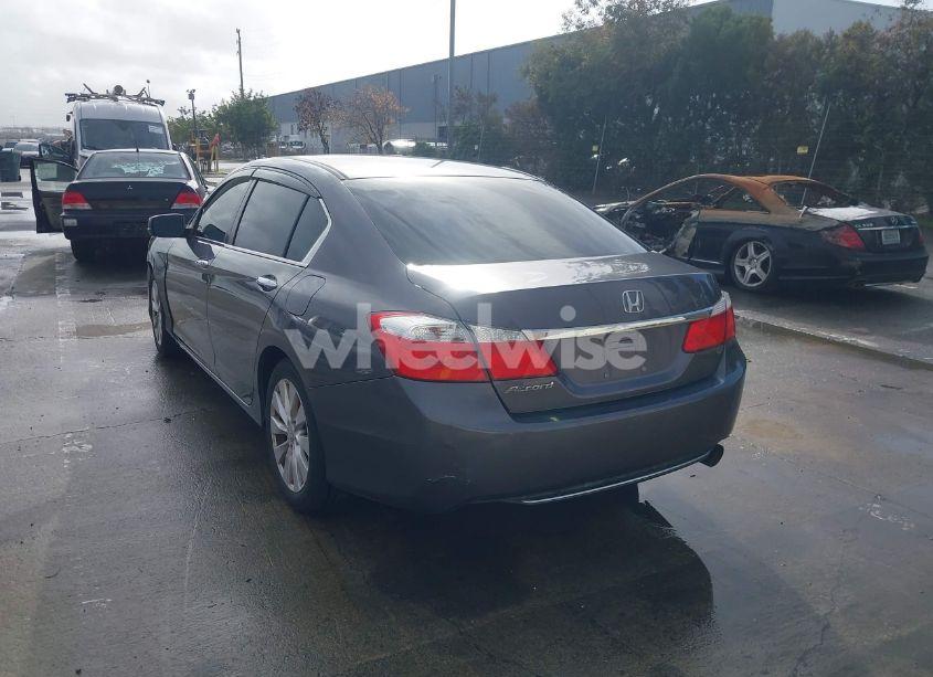 Photo 3 of 2014 Honda Accord EX (VIN 1HGCR2F77EA220743)