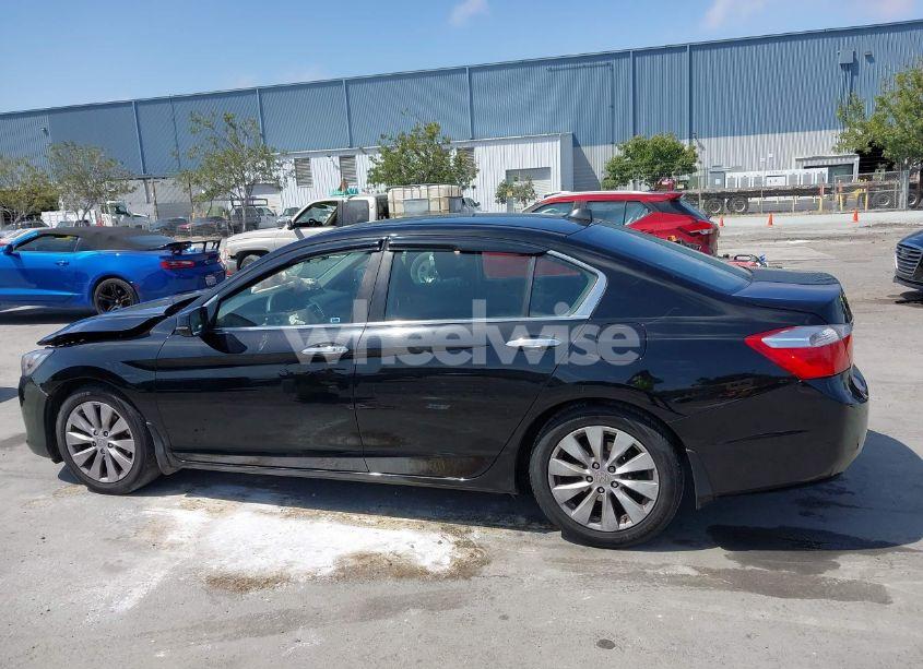 Photo 15 of 2015 Honda Accord EX (VIN 1HGCR2F77FA082798)