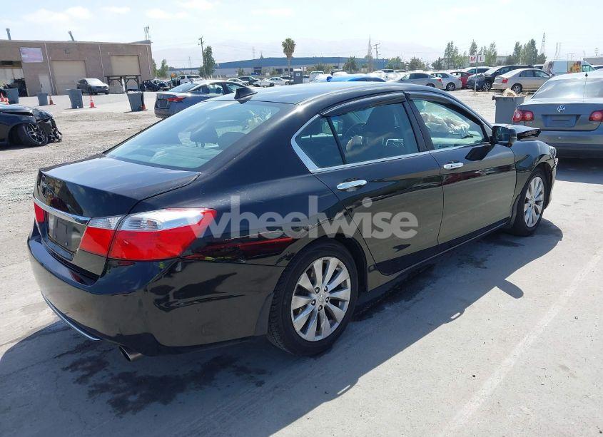 Photo 4 of 2015 Honda Accord EX (VIN 1HGCR2F77FA082798)