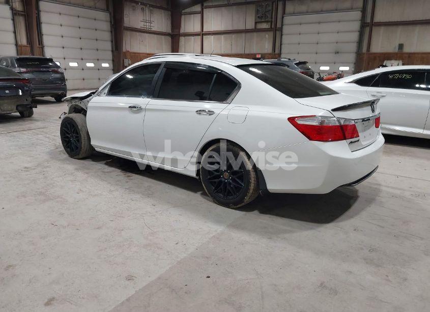 Photo 3 of 2015 Honda Accord EX (VIN 1HGCR2F77FA165115)