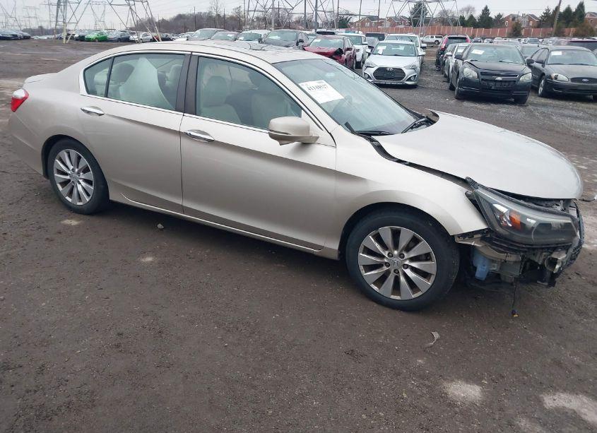 2015 Honda Accord EX (VIN 1HGCR2F77FA242968) main photo