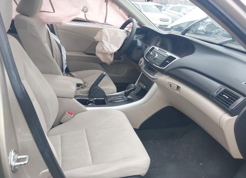 Photo 5 of 2015 Honda Accord EX (VIN 1HGCR2F77FA242968)