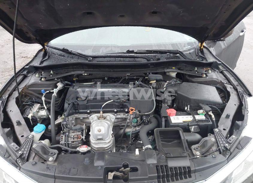 Photo 10 of 2016 Honda Accord EX (VIN 1HGCR2F77GA045946)