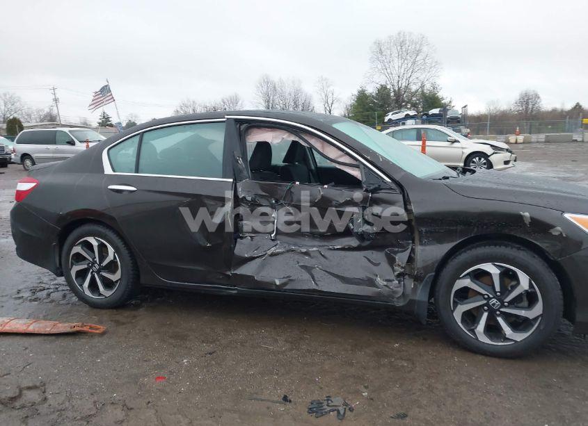 Photo 13 of 2016 Honda Accord EX (VIN 1HGCR2F77GA045946)