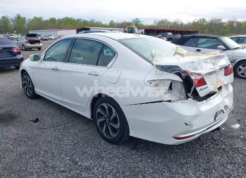 Photo 3 of 2016 Honda Accord EX (VIN 1HGCR2F77GA240428)