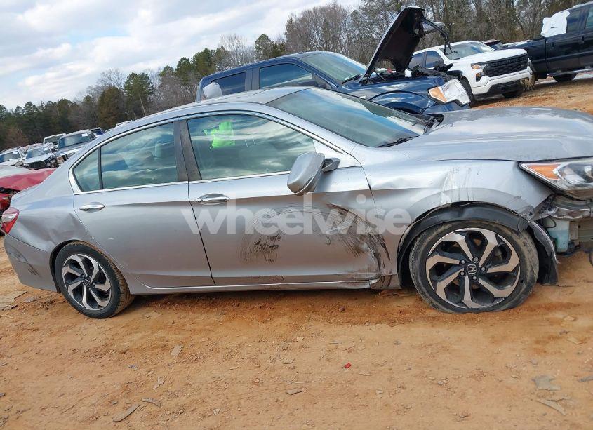 Photo 13 of 2017 Honda Accord EX (VIN 1HGCR2F77HA162914)