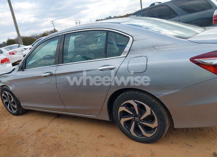 Photo 14 of 2017 Honda Accord EX (VIN 1HGCR2F77HA162914)