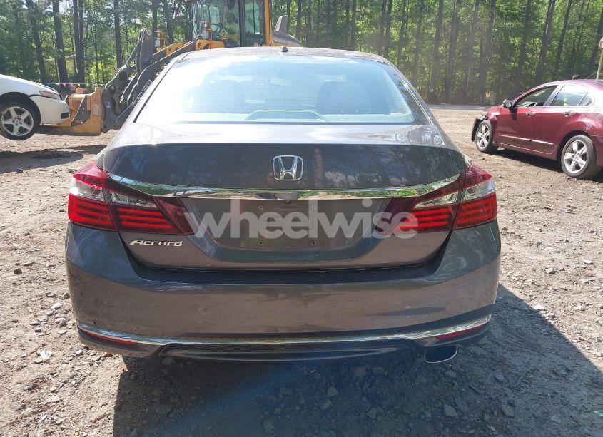 Photo 16 of 2017 Honda Accord EX (VIN 1HGCR2F77HA243928)