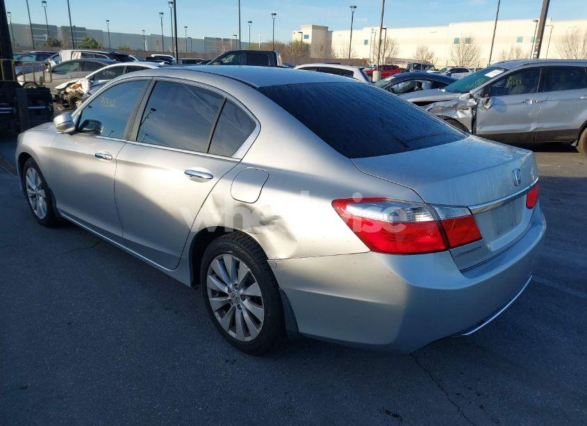 Photo 3 of 2013 Honda Accord EX (VIN 1HGCR2F78DA130984)