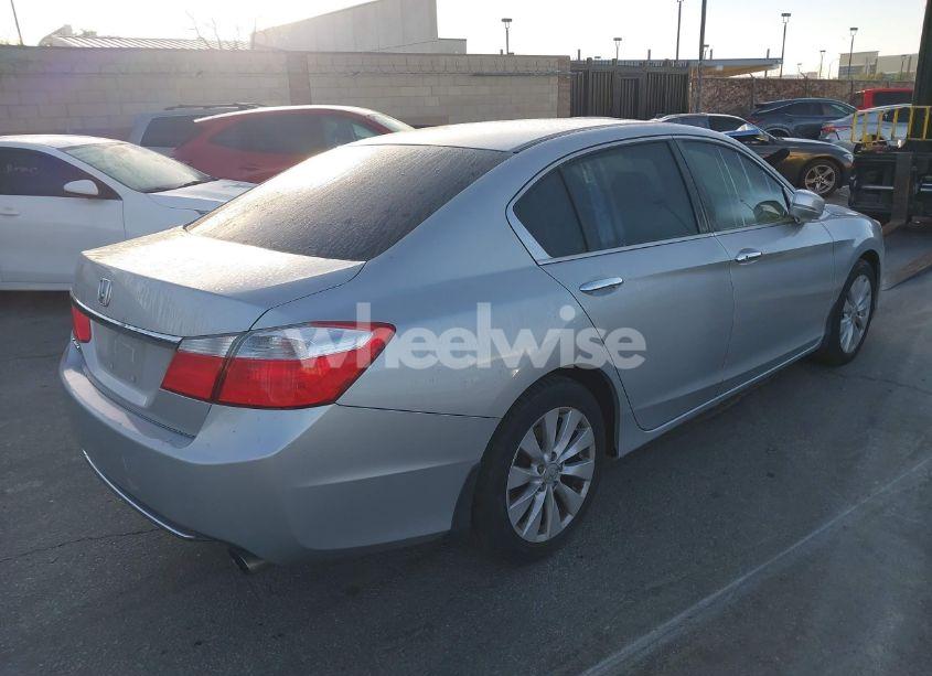 Photo 4 of 2013 Honda Accord EX (VIN 1HGCR2F78DA130984)