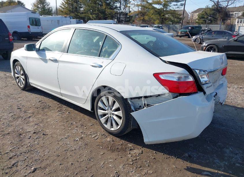 Photo 3 of 2013 Honda Accord EX (VIN 1HGCR2F78DA148935)