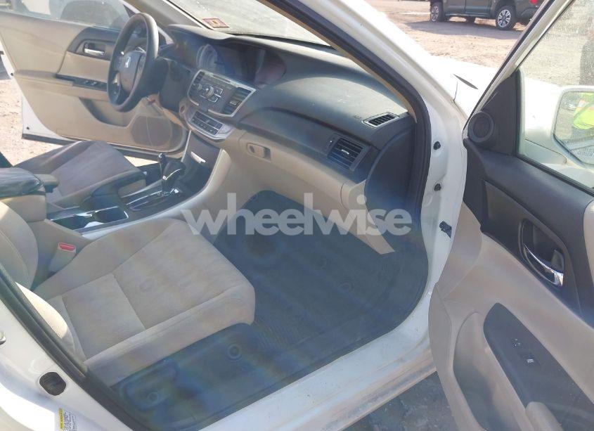 Photo 5 of 2013 Honda Accord EX (VIN 1HGCR2F78DA148935)