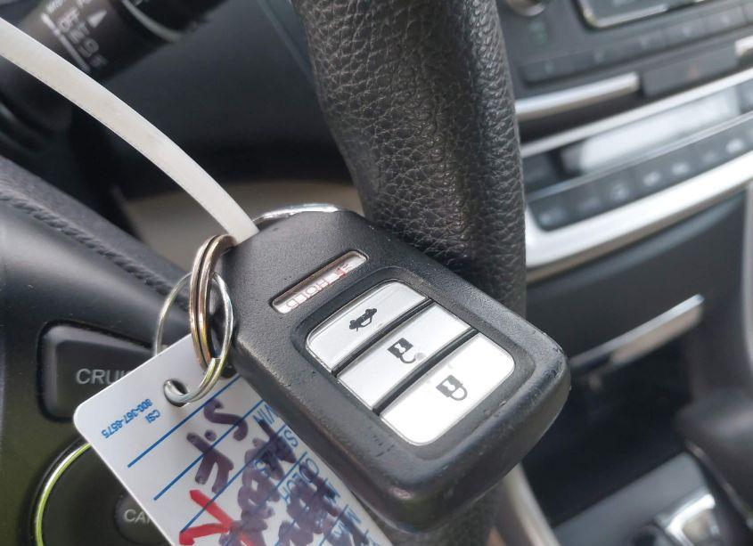 Photo 11 of 2013 Honda Accord EX (VIN 1HGCR2F78DA176153)