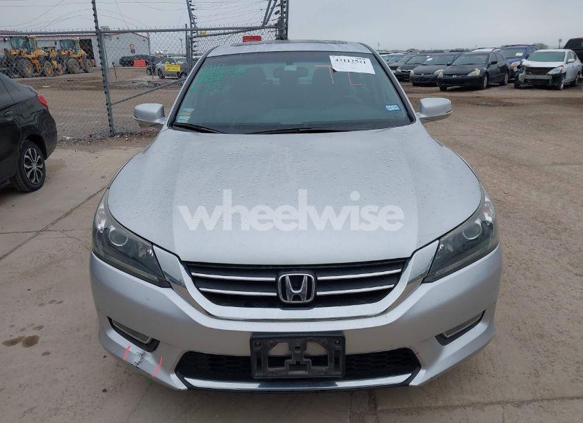 Photo 12 of 2013 Honda Accord EX (VIN 1HGCR2F78DA258500)