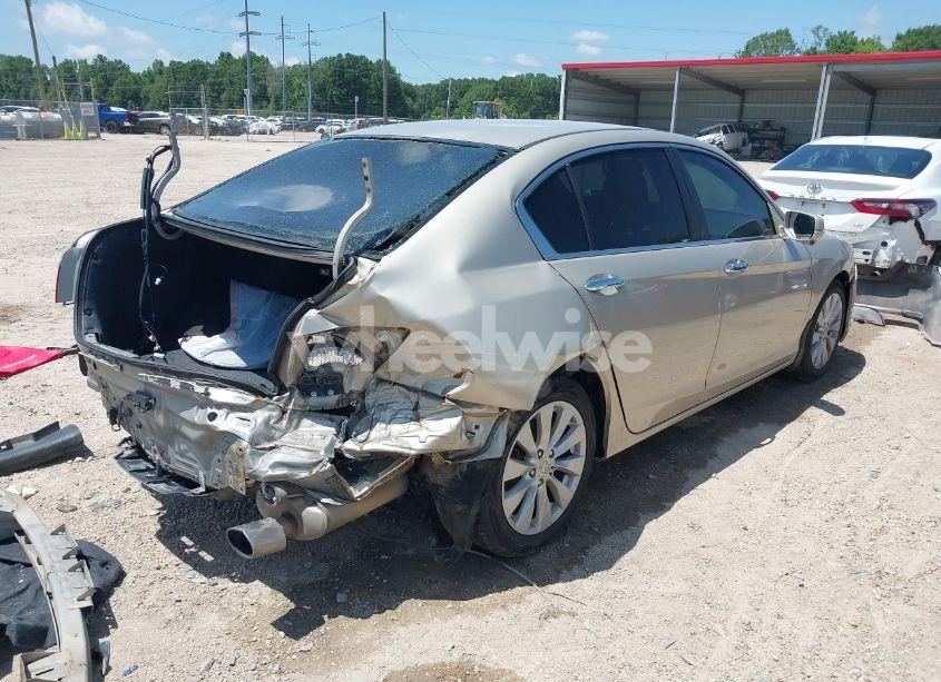 Photo 4 of 2013 Honda Accord EX (VIN 1HGCR2F78DA272736)