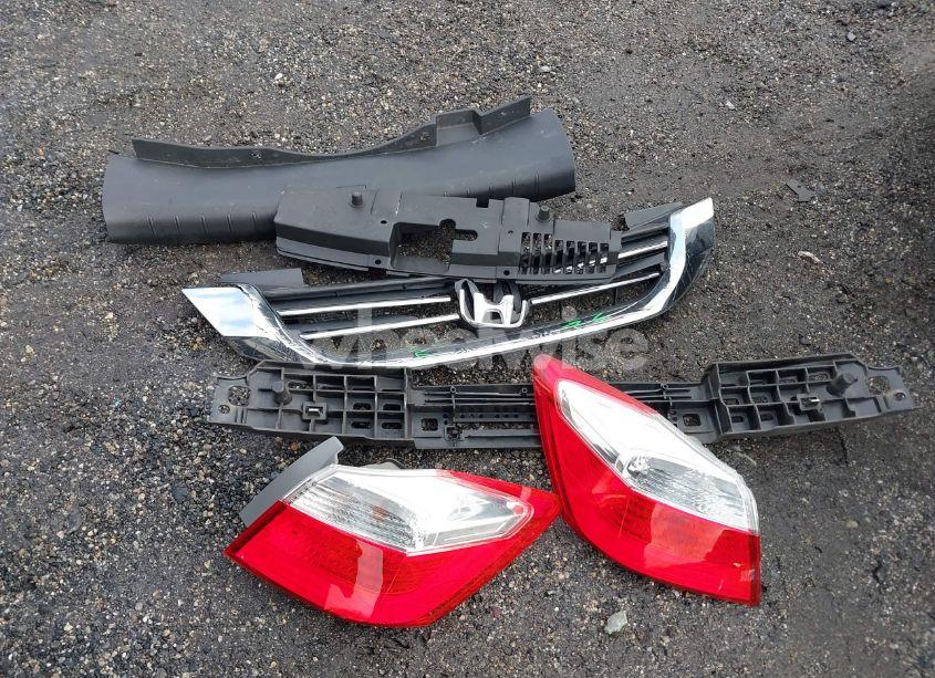 Photo 12 of 2014 Honda Accord EX (VIN 1HGCR2F78EA098054)