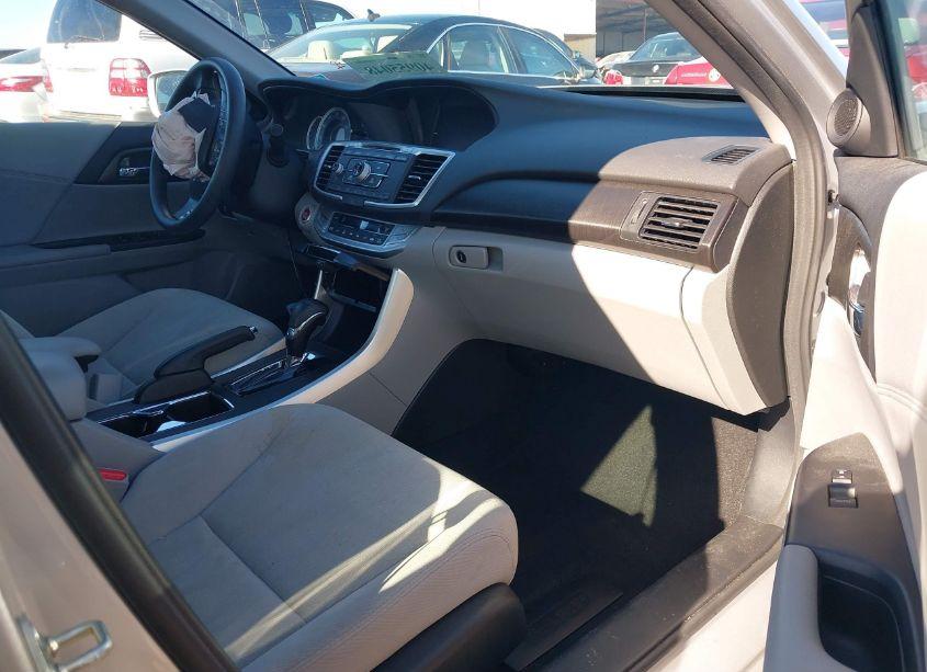 Photo 5 of 2015 Honda Accord EX (VIN 1HGCR2F78FA113945)