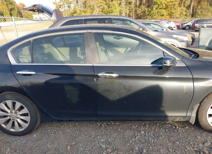 Photo 13 of 2015 Honda Accord EX (VIN 1HGCR2F78FA132012)