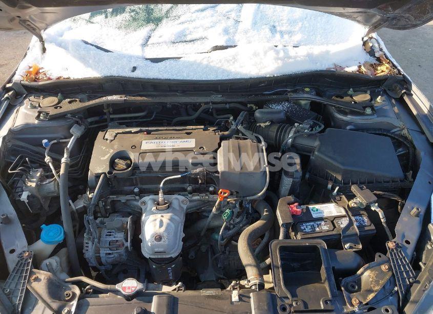 Photo 10 of 2015 Honda Accord EX (VIN 1HGCR2F78FA160294)