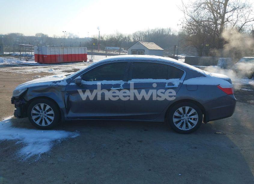Photo 14 of 2015 Honda Accord EX (VIN 1HGCR2F78FA160294)