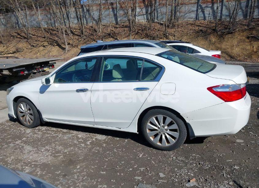 Photo 14 of 2015 Honda Accord EX (VIN 1HGCR2F78FA163079)
