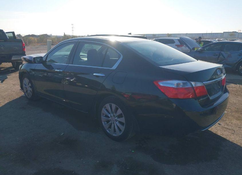 Photo 3 of 2015 Honda Accord EX (VIN 1HGCR2F78FA218503)
