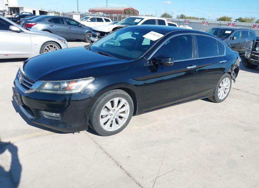 Photo 2 of 2015 Honda Accord EX (VIN 1HGCR2F78FA218517)