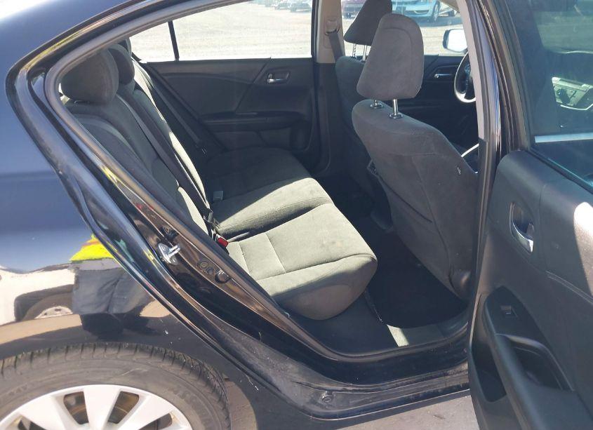 Photo 8 of 2015 Honda Accord EX (VIN 1HGCR2F78FA218517)