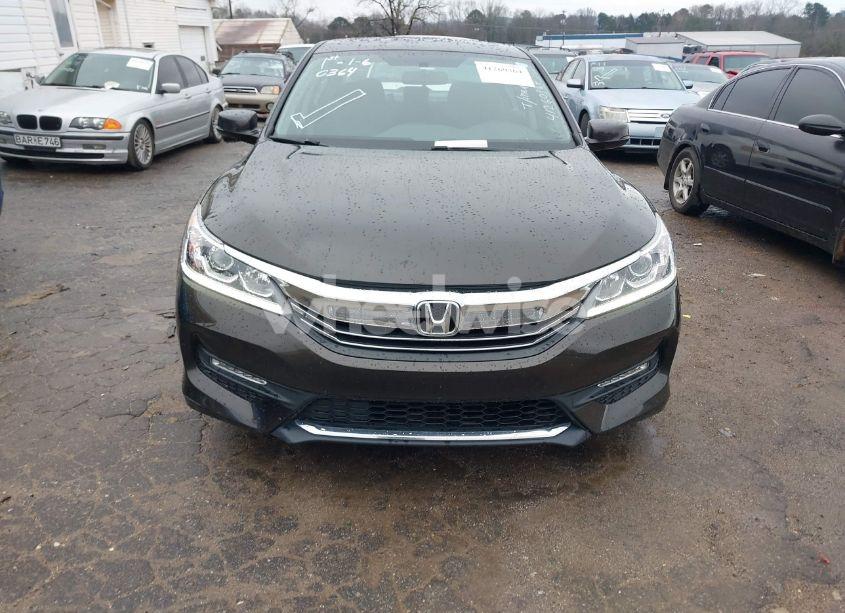 Photo 13 of 2016 Honda Accord EX (VIN 1HGCR2F78GA011031)