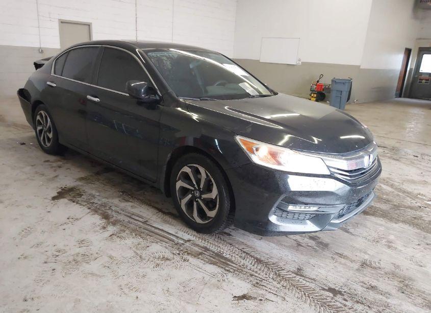2016 Honda Accord EX (VIN 1HGCR2F78GA076560) main photo