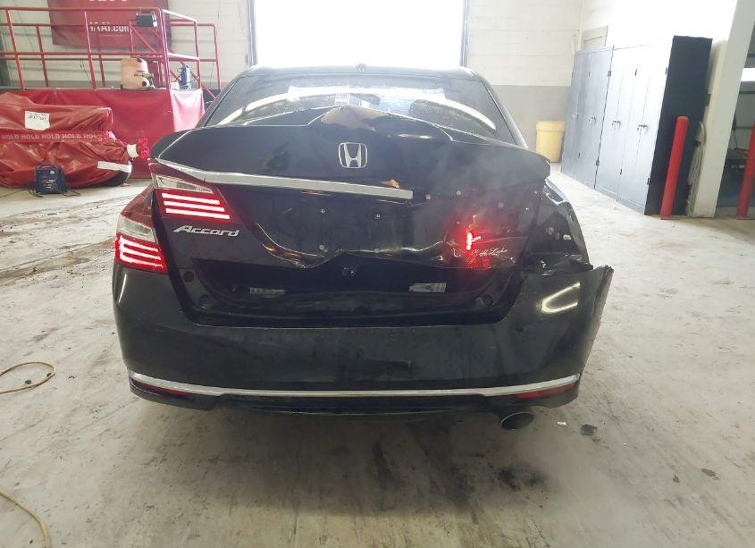 Photo 16 of 2016 Honda Accord EX (VIN 1HGCR2F78GA076560)