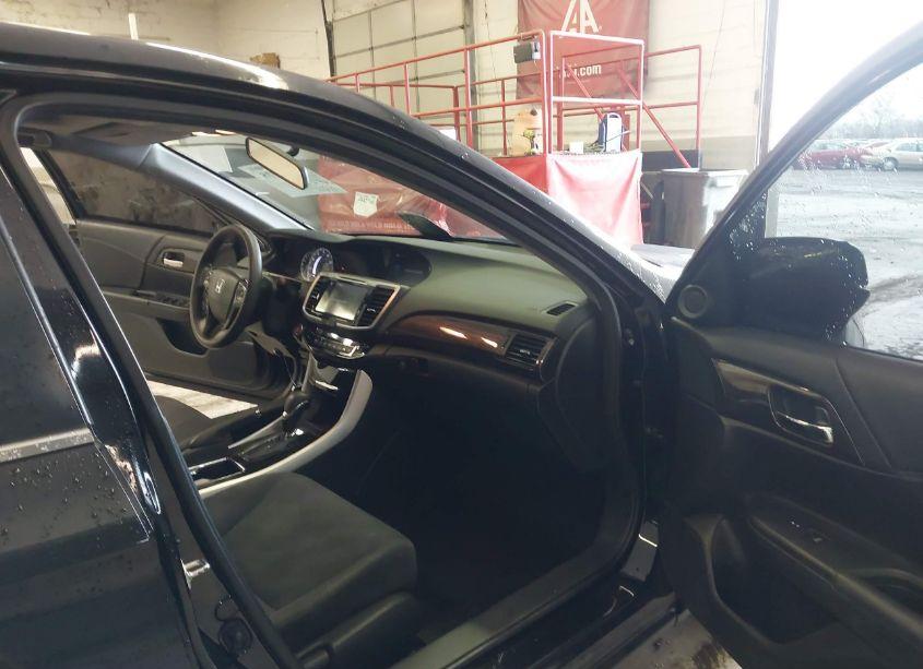 Photo 5 of 2016 Honda Accord EX (VIN 1HGCR2F78GA076560)