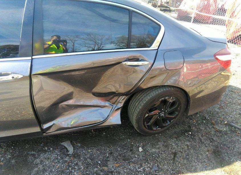 Photo 17 of 2016 Honda Accord EX (VIN 1HGCR2F78GA128673)