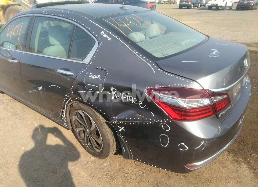 Photo 18 of 2016 Honda Accord EX (VIN 1HGCR2F78GA160006)